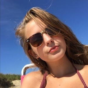 Meet your Posher, Aubrey